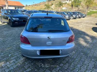 Peugeot 307 PEUGEOT 307 ANNO 2004 1.4 BENZINA Grigio usata Corleone