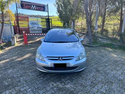 Peugeot 307 PEUGEOT 307 ANNO 2004 1.4 BENZINA Grigio usata Corleone