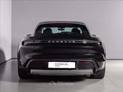 Porsche Taycan Cross Turismo 4 Performance Battery Plus Nero usata Cava Manara