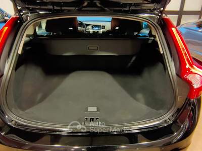 Volvo V60 AUTO BELLISSIMA CON POCHI KM CAMBIO AUTOMATICO Nero usata Molfetta