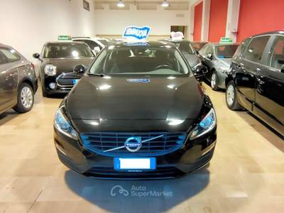Volvo V60 AUTO BELLISSIMA CON POCHI KM CAMBIO AUTOMATICO Nero usata Molfetta