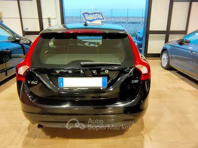Volvo V60 AUTO BELLISSIMA CON POCHI KM CAMBIO AUTOMATICO Nero usata Molfetta
