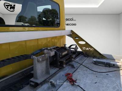 Renault Master T35 2.3 dCi/165 PL CARROATTREZZI Giallo usata Prato