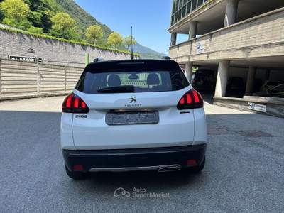 Peugeot 2008 1.2 puretech t Gt Line s&s 110cv Bianco usata Lumezzane