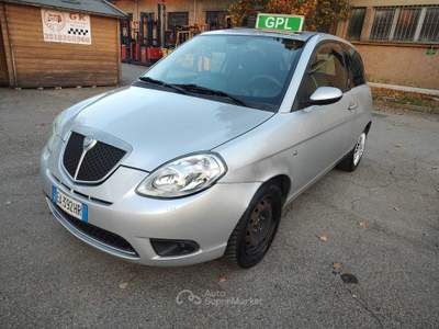 Lancia Ypsilon OK NEOPATENTATI, FRIZIONE NUOVA, GPL SCADENZA 2028 Argento usata Reggio nell'Emilia