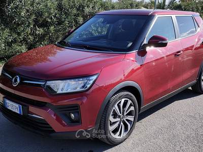 SsangYong Tivoli SUPER ACCESSORIATA UNICO PROPRIETARIO STUPENDA Rosso usata Molfetta