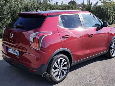 SsangYong Tivoli SUPER ACCESSORIATA UNICO PROPRIETARIO STUPENDA Rosso usata Molfetta