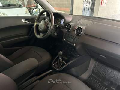 Audi A1 A1  benzina 3p 1.2 tfsi Ambition Bianco usata MILANO