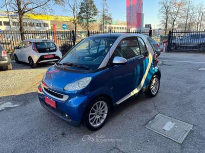 Smart ForTwo 0.8 cdi Passion 45cv Blu/Azzurro usata Cernusco sul Naviglio
