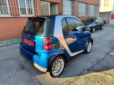 Smart ForTwo 0.8 cdi Passion 45cv Blu/Azzurro usata Cernusco sul Naviglio