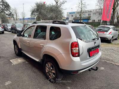 Dacia Duster 1.5 dci Laureate 4x2 110cv Grigio usata Cernusco sul Naviglio