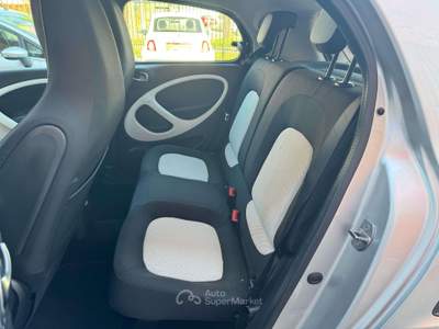 Smart ForFour 1.0 Passion 71cv Nero usata Cernusco sul Naviglio