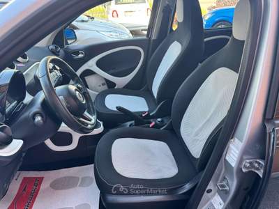 Smart ForFour 1.0 Passion 71cv Nero usata Cernusco sul Naviglio