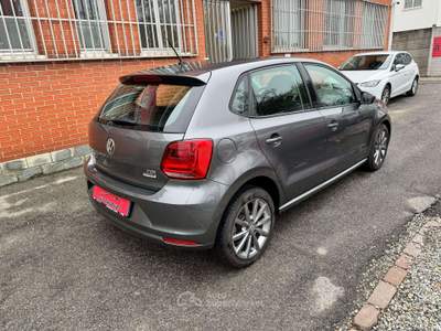 Volkswagen Polo 5p 1.4 tdi Highline 90cv dsg Grigio usata Cernusco sul Naviglio