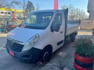 Opel Movano CASSONATO 2.3 D 125CV Bianco usata Cernusco sul Naviglio