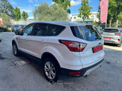 Ford Kuga 1.5 tdci 120cv Titanium Powershift Bianco usata Cernusco sul Naviglio