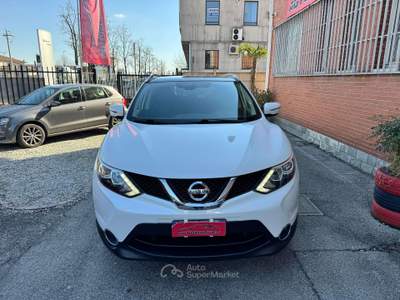 Nissan Qashqai 1.6 dci Acenta 4wd 130cv E6 Bianco usata Cernusco sul Naviglio