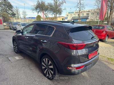 Kia Sportage 2.0 crdi Rebel techno Pack awd 136cv auto Grigio usata Cernusco sul Naviglio