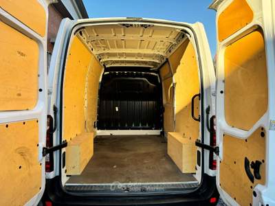 Renault Master 2.3 dci 136cv L2 H2 Bianco usata Cernusco sul Naviglio