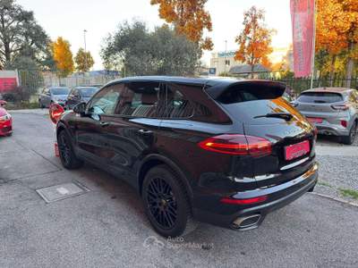 Porsche Cayenne 3.0 tiptronic 250cv Nero usata Cernusco sul Naviglio
