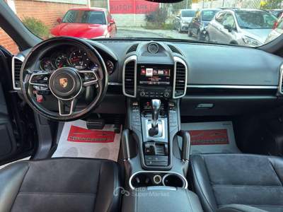 Porsche Cayenne 3.0 tiptronic 250cv Nero usata Cernusco sul Naviglio