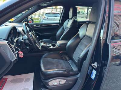 Porsche Cayenne 3.0 tiptronic 250cv Nero usata Cernusco sul Naviglio