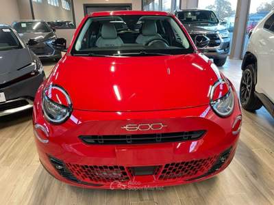 Fiat 600 Hybrid 110 CV DCT MHEV Icon Rosso usata Scandiano