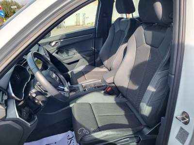 Audi Q3 35 TDI S tronic S line edition Bianco usata Taranto