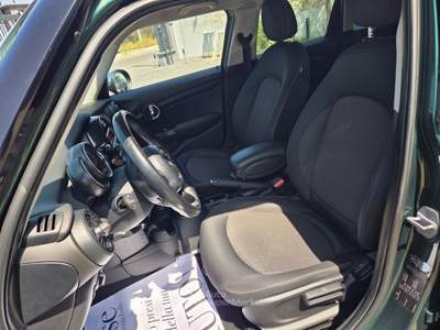 MINI Cooper 1.5 Cooper D 5 porte Verde usata Taranto