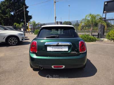 MINI Cooper 1.5 Cooper D 5 porte Verde usata Taranto
