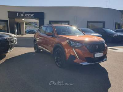 Peugeot 2008 BlueHDi 100 S&S Allure Navi Pack Arancione usata Taranto