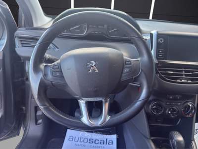 Peugeot 208 1° serie PureTech 82 3 porte Active Grigio usata Napoli