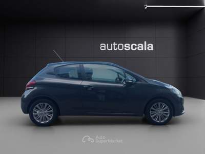 Peugeot 208 1° serie PureTech 82 3 porte Active Grigio usata San Nicola la Strada