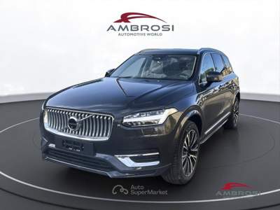 Volvo XC90 T8 AWD ibrido plug-in Elettrica/Benzina Plus Brigh Grigio usata Corciano