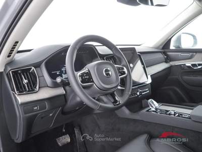 Volvo XC90 T8 AWD ibrido plug-in Elettrica/Benzina Ultra Dark Nero usata Corciano