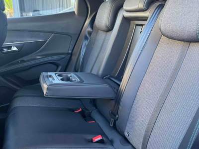 Peugeot 3008 usato garantito Argento usata San Tammaro