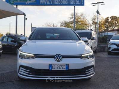 Volkswagen Golf 1.0 eTSI EVO DSG Life Bianco usata Roma