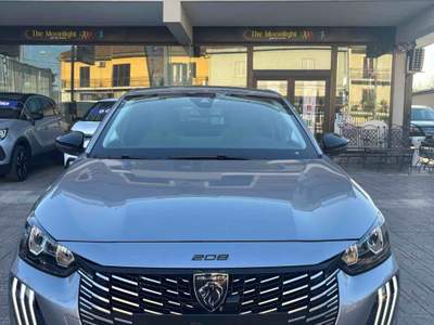 Peugeot 208 come nuova Argento usata San Tammaro