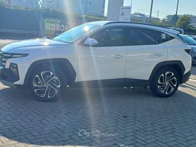 Hyundai Tucson 1.6 PHEV aut. Exellence Bianco usata Savona