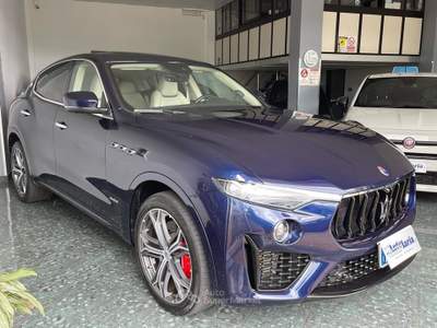 Maserati Levante Diesel 275 CV AWD Gransport my 2021 Blu/Azzurro usata COSOLETO