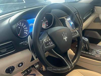 Maserati Levante Diesel 275 CV AWD Gransport my 2021 Blu/Azzurro usata COSOLETO