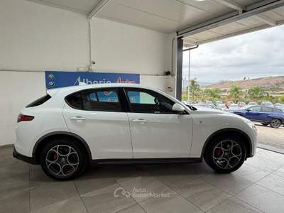 Alfa Romeo Stelvio 2.2 Turbodiesel 210 CV AT8 Q4 Ti Bianco usata ADRANO