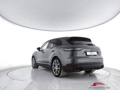 Porsche Cayenne 3.0 e-hybrid S 5p.ti tiptronic Grigio usata Corciano