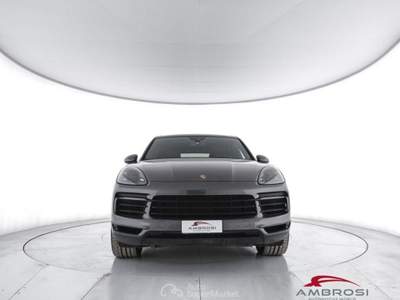 Porsche Cayenne 3.0 e-hybrid S 5p.ti tiptronic Grigio usata Corciano