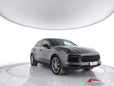 Porsche Cayenne 3.0 e-hybrid S 5p.ti tiptronic Grigio usata Corciano