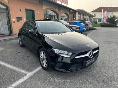 Mercedes-Benz Classe A A 180 Business *PROMO* Nero usata Villanova Canavese