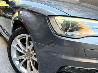 Audi A3 Sedan 1.6 TDI Ambition Grigio usata Bari