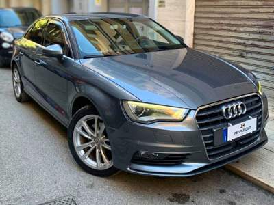 Audi A3 Sedan 1.6 TDI Ambition Grigio usata Bari