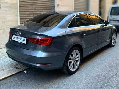 Audi A3 Sedan 1.6 TDI Ambition Grigio usata Bari
