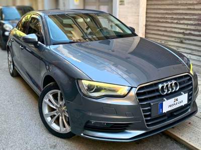 Audi A3 Sedan 1.6 TDI Ambition Grigio usata Bari